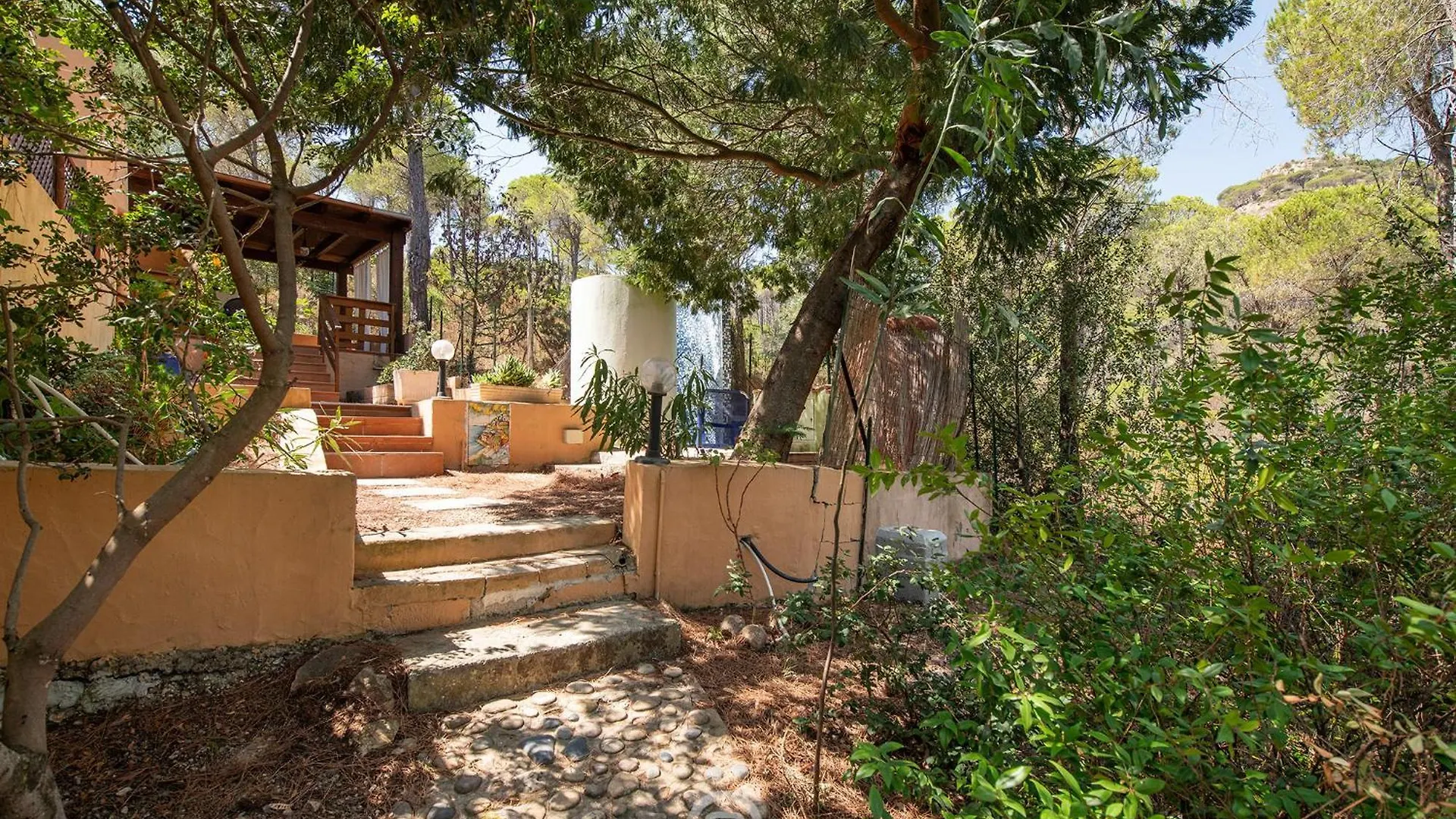 Дом отдыха Pinus Village Coastal Hideway Форте-Вилладж