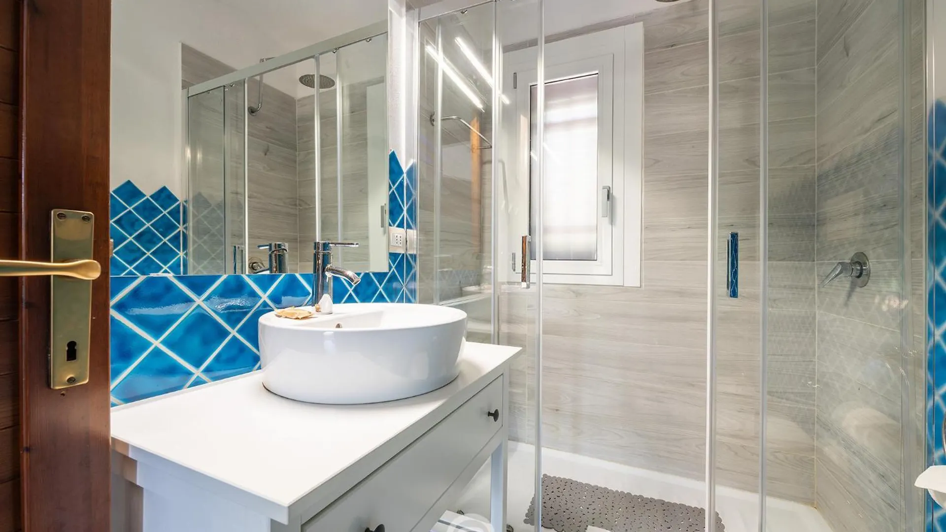Дом отдыха Pinus Village Coastal Hideway Форте-Вилладж Италия